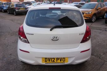 HYUNDAI I20 1.2 Classic Hatchback 5dr Petrol Manual Euro 5 (85 bhp)