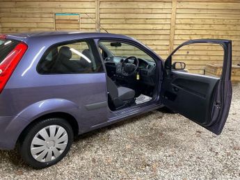 FORD FIESTA 1.25 Style Hatchback 3dr Petrol Manual (133 g/km, 81 bhp)