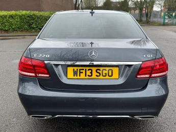 MERCEDES-BENZ E-CLASS 2.1 E220 CDI SE Saloon 4dr Diesel G-Tronic+ Euro 5 (s/s) (170 ps