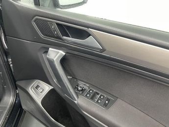 VOLKSWAGEN TIGUAN ALLSPACE 1.5 TSI EVO Match SUV 5dr Petrol DSG Euro 6 (s/s) (150 ps)