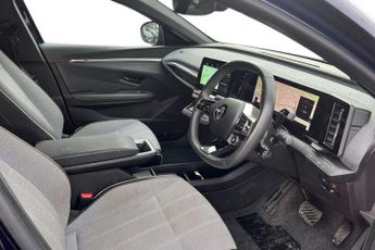 RENAULT 11 60kWh techno Hatchback 5dr Electric Auto (optimum charge) (220 p