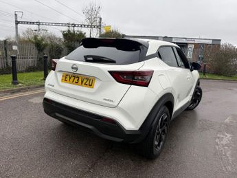 NISSAN JUKE 1.6 N-Connecta SUV 5dr Petrol Hybrid Auto Euro 6 (143 ps)