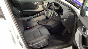 POLESTAR POLESTAR 2 Single Motor 64kWh Standard Range Fastback 5dr Electric Auto FWD