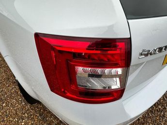 SKODA OCTAVIA 1.6 TDI SE Estate 5dr Diesel Manual Euro 6 (s/s) (115 ps)