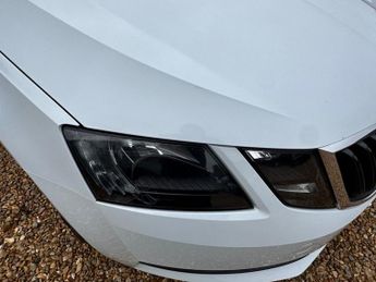 SKODA OCTAVIA 1.6 TDI SE Estate 5dr Diesel Manual Euro 6 (s/s) (115 ps)