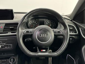 AUDI Q3 2.0 TFSI Black Edition SUV 5dr Petrol S Tronic quattro Euro 6 (s