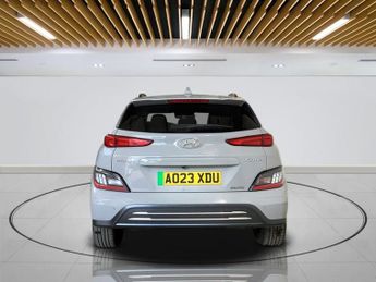 HYUNDAI KONA 64kWh Premium SUV 5dr Electric Auto (10.5kW Charger) (204 ps)