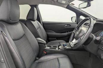 NISSAN LEAF 39kWh N-Connecta Hatchback 5dr Electric Auto (150 ps)