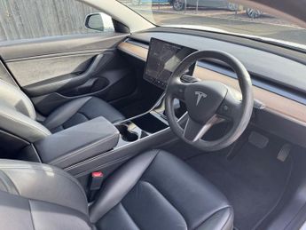 TESLA Model 3 (Dual Motor) Long Range Saloon 4dr Electric Auto 4WDE 