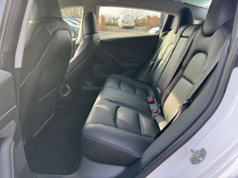 TESLA Model 3 (Dual Motor) Long Range Saloon 4dr Electric Auto 4WDE 