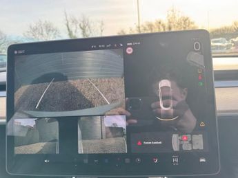 TESLA Model 3 (Dual Motor) Long Range Saloon 4dr Electric Auto 4WDE 