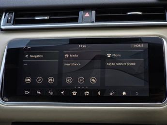 LAND ROVER RANGE ROVER VELAR 2.0 D240 R-Dynamic HSE SUV 5dr Diesel Auto 4WD Euro 6 (s/s) (240