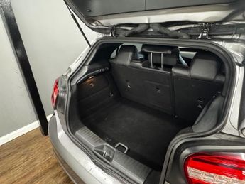 MERCEDES-BENZ A-CLASS 2.1 A220 CDI AMG Sport Hatchback 5dr Diesel 7G-DCT Euro 6 (s/s) 