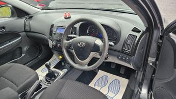 HYUNDAI I30 1.4 Comfort Hatchback 5dr Petrol Manual Euro 4 (108 bhp)