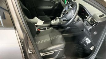 RENAULT CAPTUR 1.6 E-TECH E-Tech engineered SUV 5dr Petrol Hybrid Auto Euro 6 (