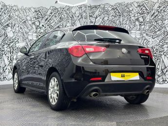 ALFA ROMEO GIULIETTA 2.0 JTDM-2 Tecnica Hatchback 5dr Diesel Manual Euro 6 (s/s) (150