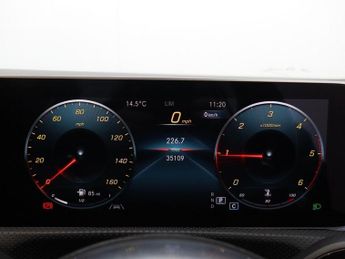 MERCEDES-BENZ A-CLASS 1.5 A180d AMG Line (Premium) Hatchback 5dr Diesel 7G-DCT Euro 6 