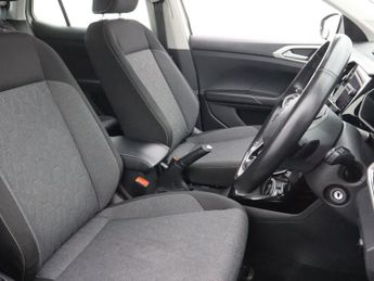 VOLKSWAGEN T-CROSS 1.0 TSI MOVE SUV 5dr Petrol DSG Euro 6 (s/s) (110 ps)