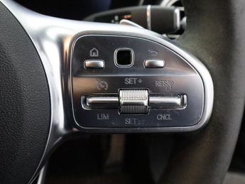 MERCEDES-BENZ C-CLASS 2.0 C220d AMG Line Edition (Premium Plus) Estate 5dr Diesel G-Tr