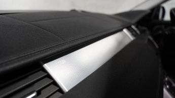 LAND ROVER RANGE ROVER EVOQUE 2.2 SD4 Dynamic SUV 5dr Diesel Auto 4WD Euro 5 (s/s) (190 ps)