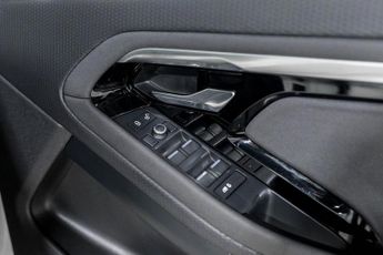 LAND ROVER RANGE ROVER EVOQUE 2.0 D150 SUV 5dr Diesel Auto 4WD Euro 6 (s/s) (150 ps)