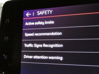 CITROEN BERLINGO 1.2 PureTech Flair XTR XL MPV 5dr Petrol EAT Euro 6 (s/s) (130 p