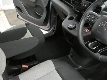 CITROEN BERLINGO 1.2 PureTech Flair XTR XL MPV 5dr Petrol EAT Euro 6 (s/s) (130 p