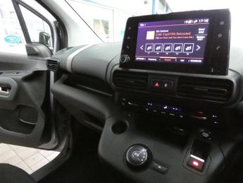 CITROEN BERLINGO 1.2 PureTech Flair XTR XL MPV 5dr Petrol EAT Euro 6 (s/s) (130 p