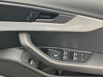 AUDI A4 2.0 TDI 35 Sport Saloon 4dr Diesel S Tronic Euro 6 (s/s) (150 ps