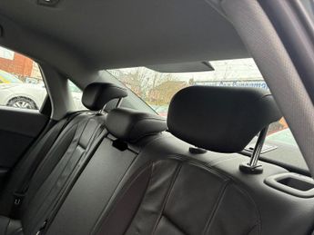 AUDI A4 2.0 TDI 35 Sport Saloon 4dr Diesel S Tronic Euro 6 (s/s) (150 ps