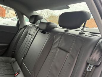 AUDI A4 2.0 TDI 35 Sport Saloon 4dr Diesel S Tronic Euro 6 (s/s) (150 ps