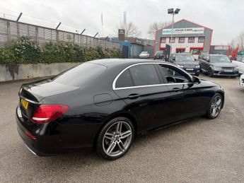MERCEDES-BENZ E-CLASS 2.0 E220d AMG Line Saloon 4dr Diesel G-Tronic+ Euro 6-2 FORMER K