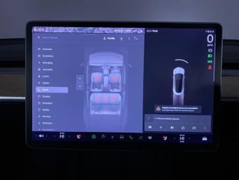 TESLA Model 3 (Dual Motor) Long Range Saloon 4dr Electric Auto 4WDE (346 ps)