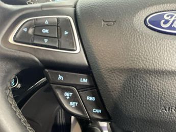 FORD KUGA 1.5 TDCi Titanium SUV 5dr Diesel Manual Euro 6 (s/s) (120 ps) - 