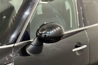 MINI COUNTRYMAN 1.5 7.6kWh GPF Cooper SE SUV 5dr Petrol Plug-in Hybrid Auto ALL4