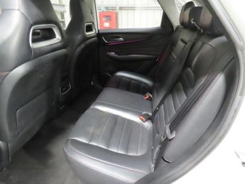 MG MG HS 1.5 T-GDI Exclusive SUV 5dr Petrol DCT Euro 6 (s/s) (162 ps)