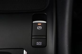 NISSAN QASHQAI 1.3 DIG-T MHEV N-Connecta XTRON Euro 6 (s/s) 5dr