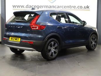 VOLVO XC40 2.0 B4 MHEV Inscription SUV 5dr Petrol Hybrid Auto Euro 6 (s/s) 