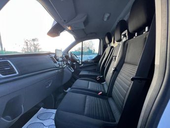 FORD TRANSIT CUSTOM 1.0 340 EcoBoost 13.6kWh Limited Auto L1 H1 Euro 6 5dr