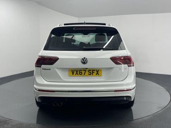 VOLKSWAGEN TIGUAN 2.0 TDI R-Line SUV 5dr Diesel DSG Euro 6 (s/s) (150 ps)