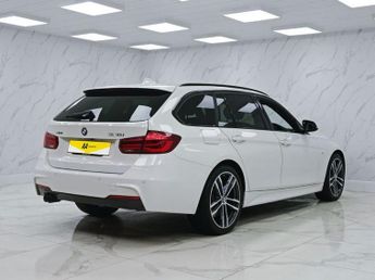 BMW 3 SERIES 2.0 320i M Sport Shadow Edition Touring 5dr Petrol Auto xDrive E