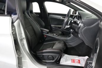 MERCEDES-BENZ CLA 2.1 CLA220d AMG Line Coupe 4dr Diesel 7G-DCT Euro 6 (s/s) (177 p