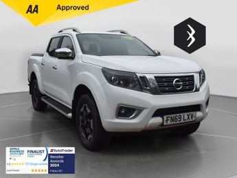 Nissan Navara 2.3 dCi Tekna Pickup Double Cab 4dr Diesel Auto 4WD Euro 6 (190 