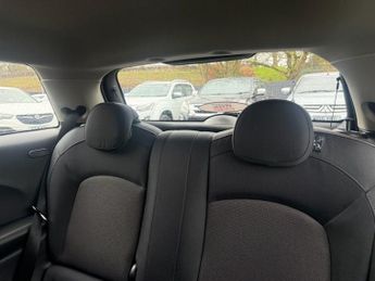 MINI HATCH 1.5 Cooper Classic Hatchback 3dr Petrol Steptronic Euro 6 (s/s) 