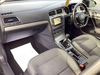 VOLKSWAGEN GOLF 2.0 TDI BlueMotion Tech Match Edition Hatchback 5dr Diesel Manua