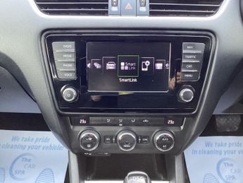 SKODA OCTAVIA 2.0 TDI SE L Estate 5dr Diesel DSG Euro 6 (s/s) (150 ps)