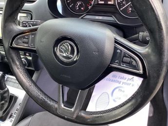 SKODA OCTAVIA 2.0 TDI SE L Estate 5dr Diesel DSG Euro 6 (s/s) (150 ps)