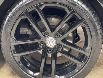 VOLKSWAGEN GOLF 2.0 TDI BlueMotion Tech GTD Hatchback 5dr Diesel Manual Euro 6 (