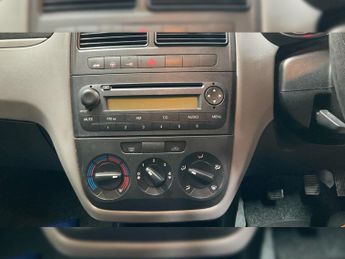 FIAT GRANDE PUNTO 1.2 Active Hatchback 5dr Petrol Manual (a/c) (139 g/km, 65 bhp)