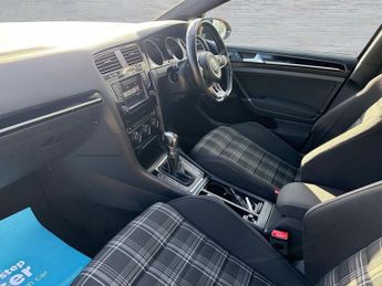 VOLKSWAGEN GOLF 2.0 TDI BlueMotion Tech GTD Hatchback 5dr Diesel DSG Euro 6 (s/s